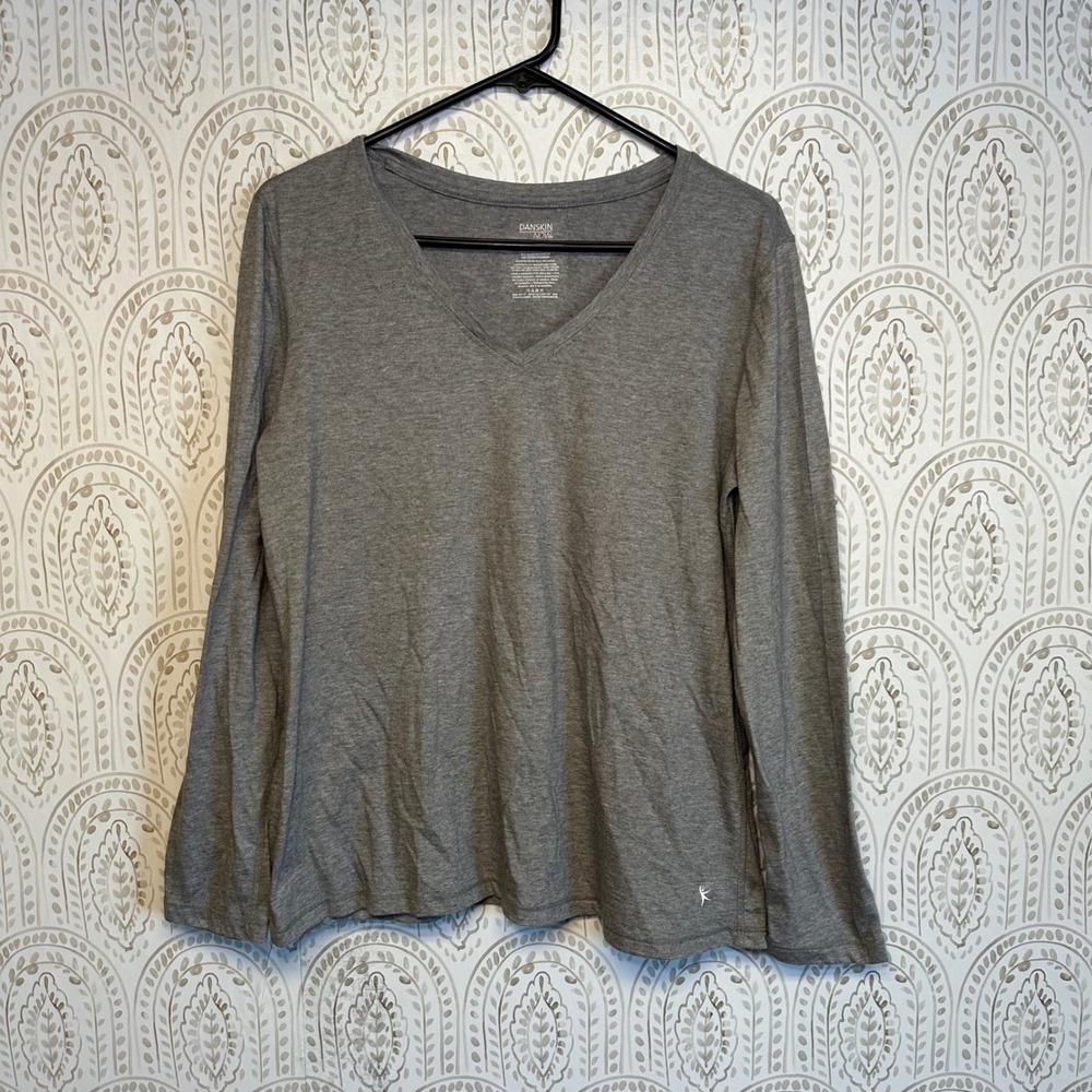 Danskin Now Women's Gray Long Sleeve V Neck Loose‎ Fit Top T Shirt Large